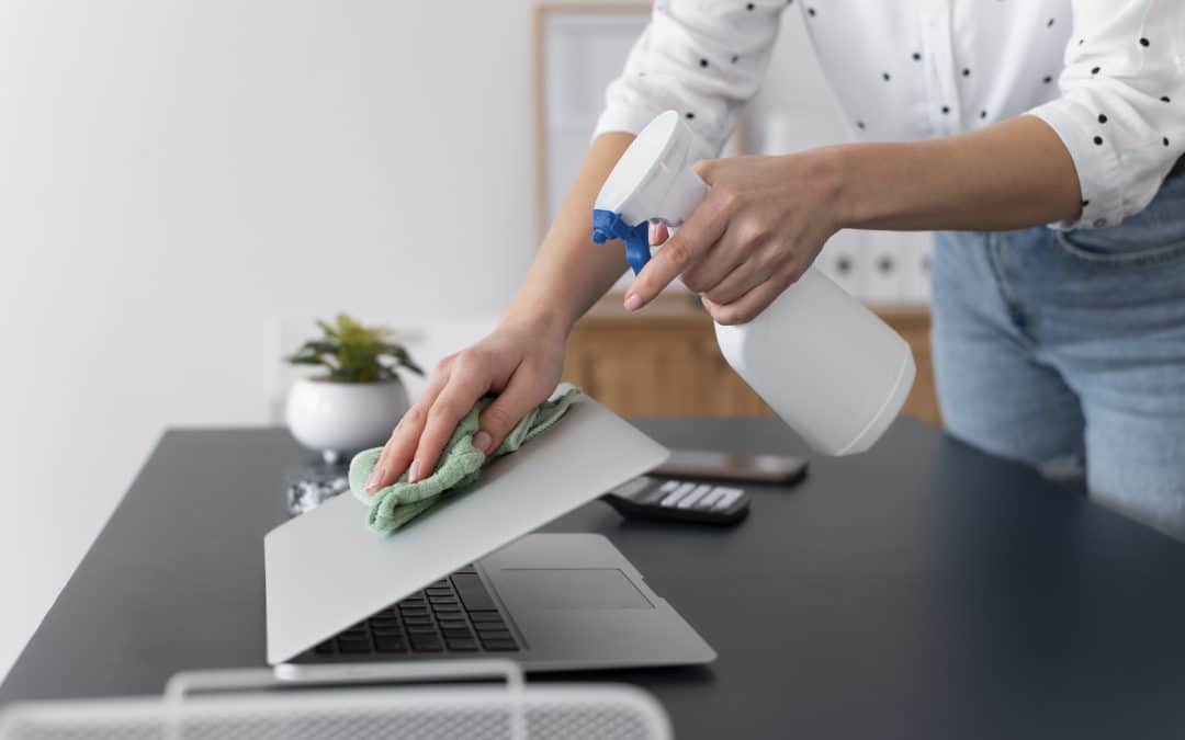 Limpieza de oficinas: descubre sus principales beneficios